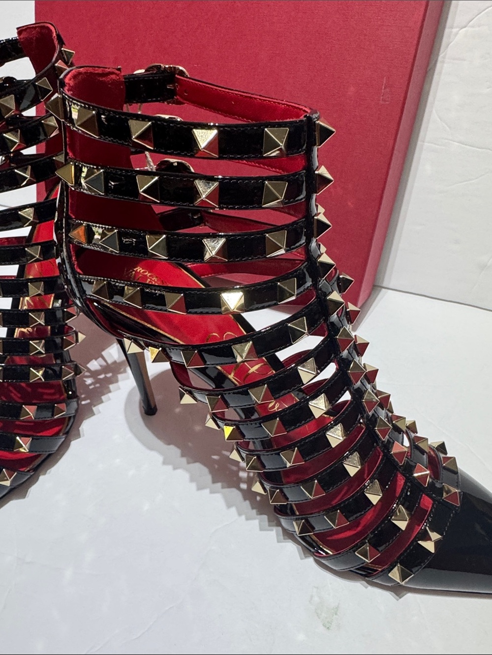 Valentino Garavani Black and Red Rockstud Cage Pointed Toe Stiletto Heels - Picture 4 of 14